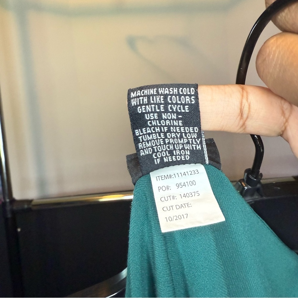 Torrid size 4 Teal Sophie Chiffon Swing Cami - Picture 3 of 5